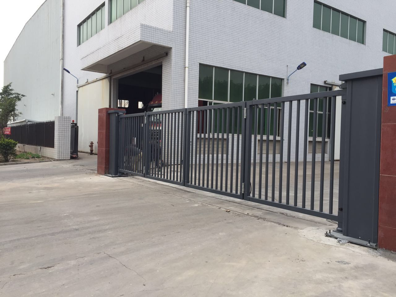 吴川市吴川市无锡市悬浮门